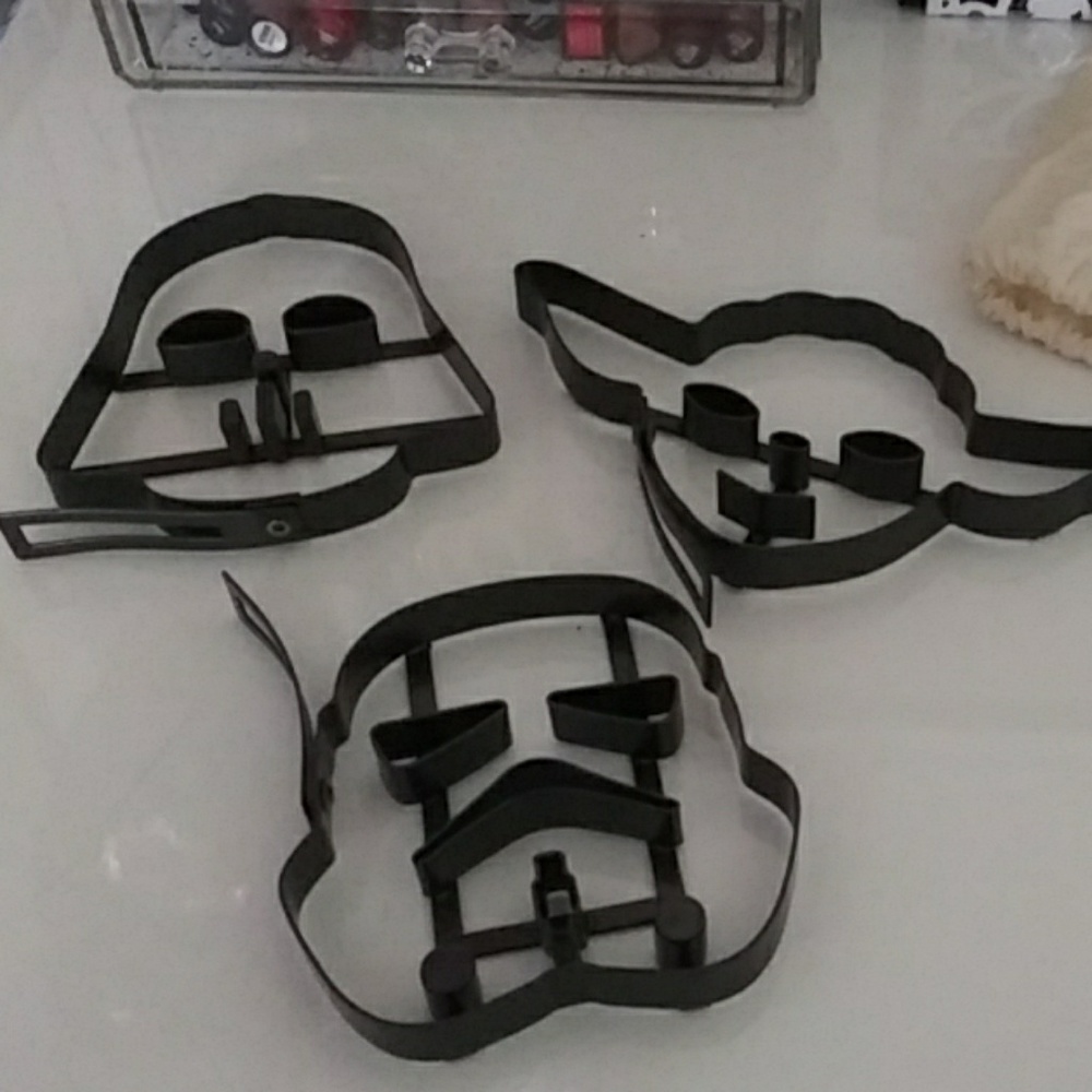 Williams Sonoma: Star Wars Pancake Molds